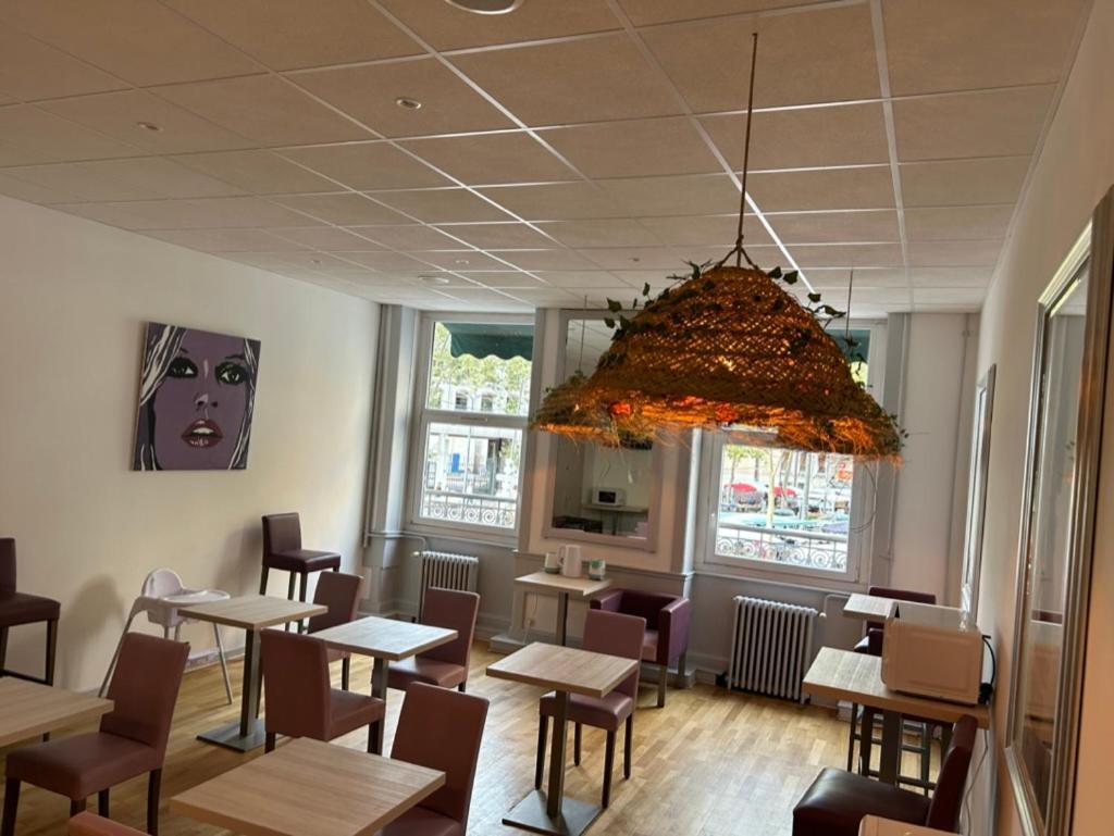 Hotel De La Croix-Rousse Lyon Dış mekan fotoğraf